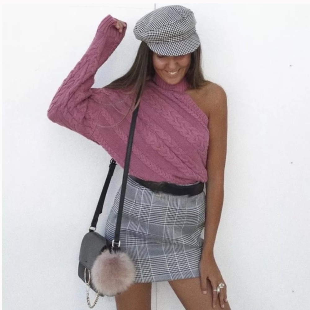 Off Shoulder Knitted Turtleneck Sweater | 0129 - Picture 4 of 5